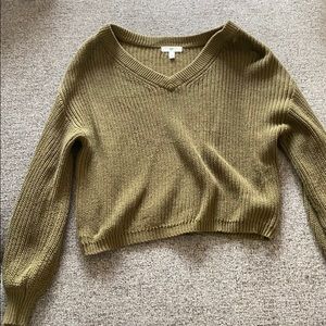 Cropped knit sweater